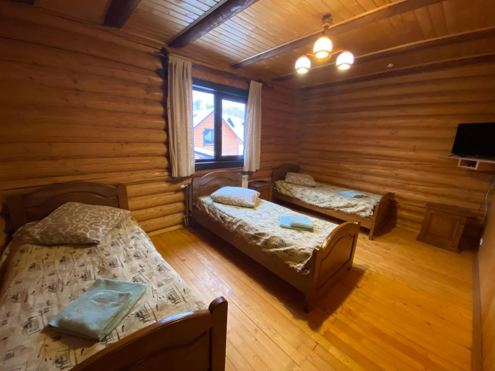 Газдівська Хижа Pilipets Luaran gambar
